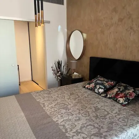 Apartment Apartman V Starom Meste Sky Park S Parkovanim Bratislava