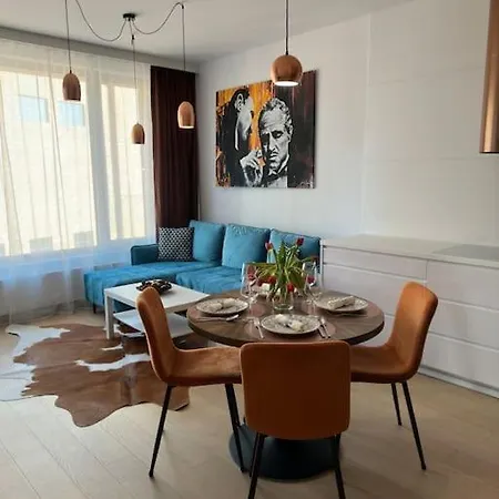 Apartman V Starom Meste Sky Park S Parkovanim * Bratislava