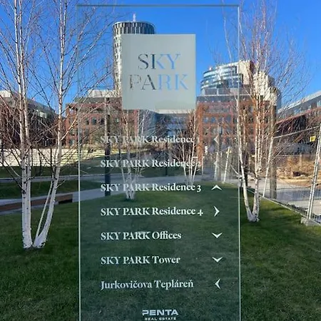 Apartament Apartman V Starom Meste Sky Park S Parkovanim