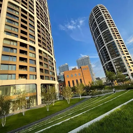 Apartman V Starom Meste Sky Park S Parkovanim Bratislava