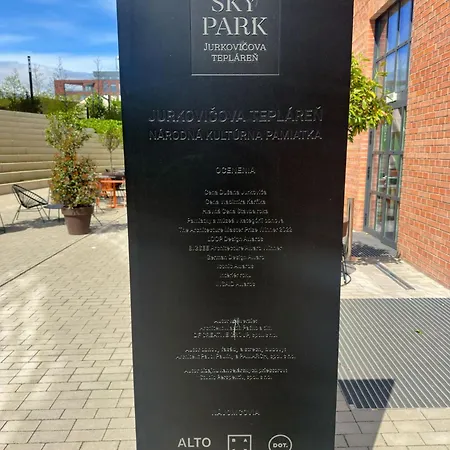Apartman V Starom Meste Sky Park S Parkovanim Bratysława